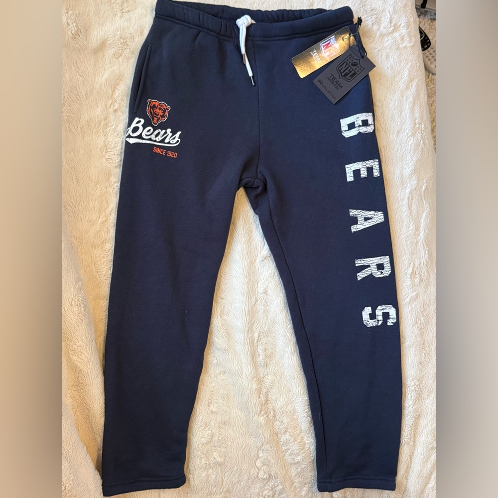 NWT Chicago Bears jogger cropped pants